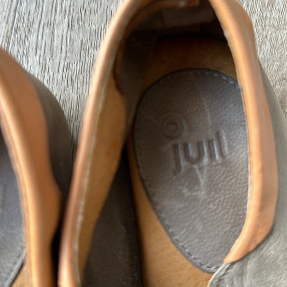 Juil Fogo Napa Leather Tep Tone Slip on Loafer - Picture 7 of 8